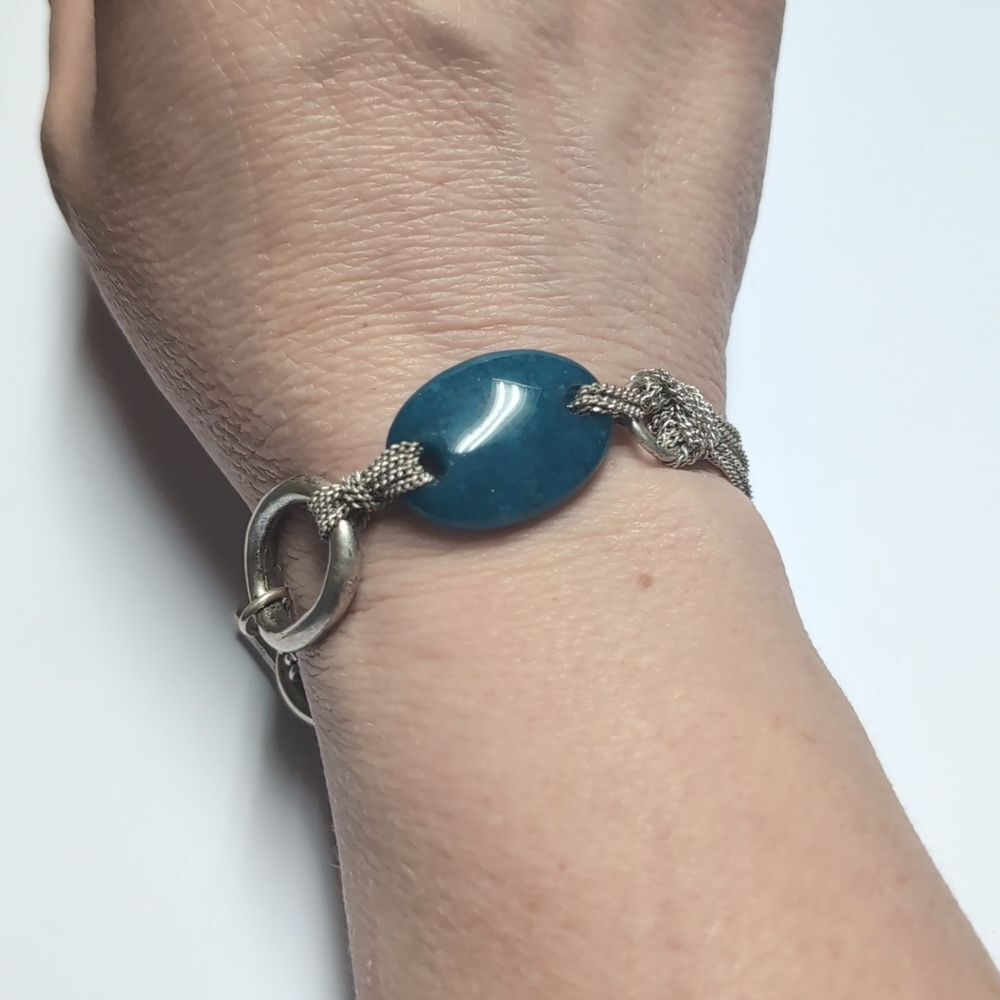 157 Kenneth Cole Silver Chain and Blue Stone Bracelet with Toggle Clasp